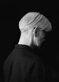 《坂本龍一：最期》：大师的生命绝响，感受坂本龙一最后的创作与人生哲学！